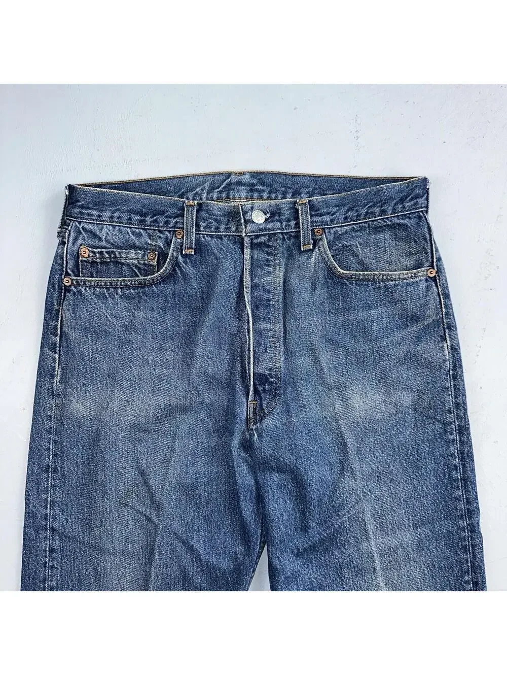 Levis 501 Vintage 80s USA XX Straight Leg Jeans Blue Light Wash 36x40 Act 32x29
